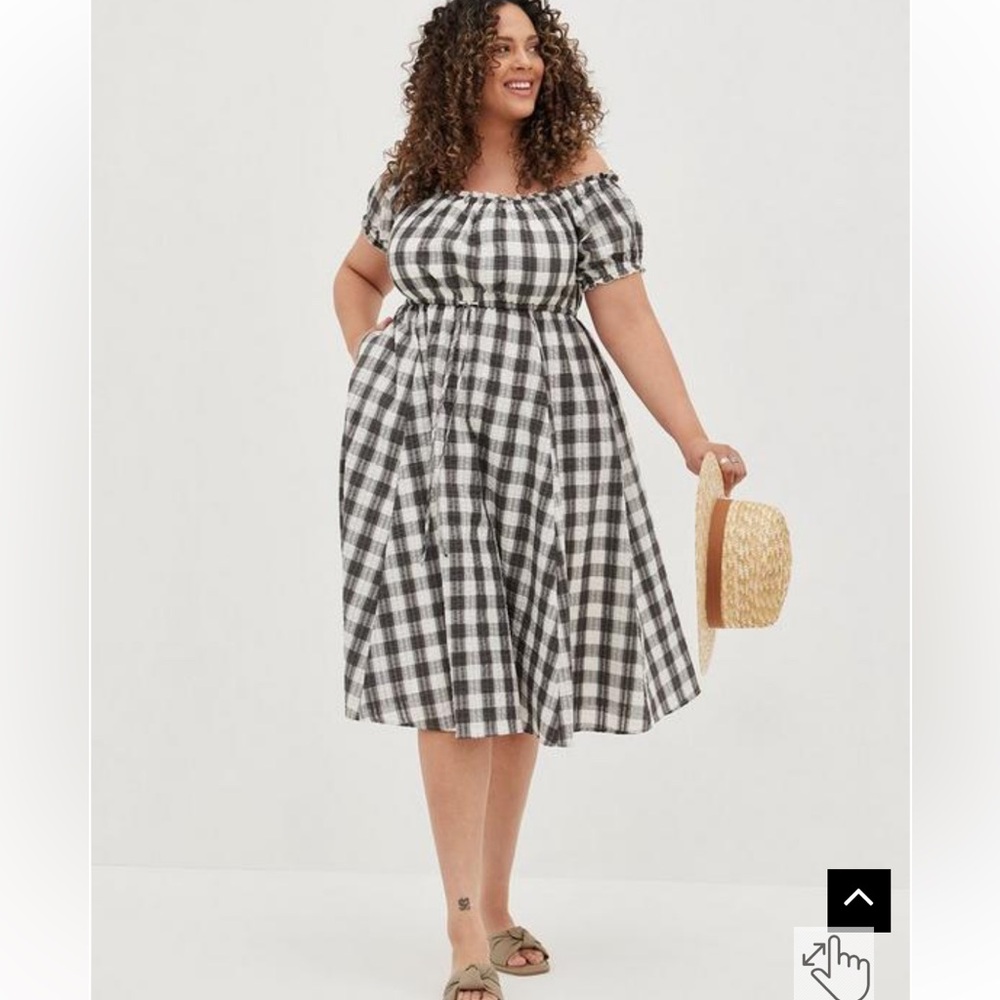 Torrid 1 Off-Shoulder Peasant Midi Dress - Seersucker Gingham Grey & White